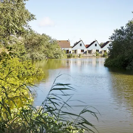 Aldeamento Turístico Center Parcs 3*