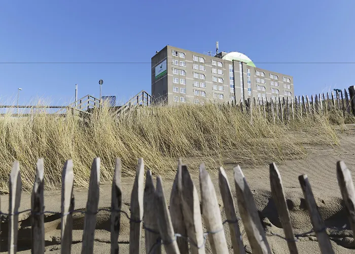 赞德沃特海滩中心公园酒店 4* 赞德沃特