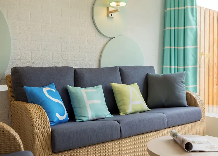 سنتر باركس بيتش زاندفورت