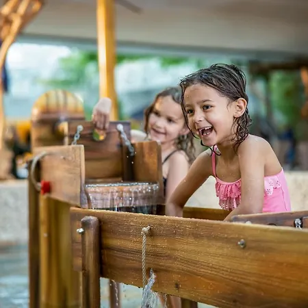 Center Parcs 4*
