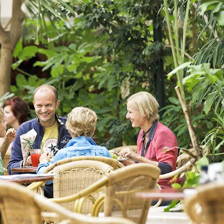 Kompleks wypoczynkowy Center Parcs 4*